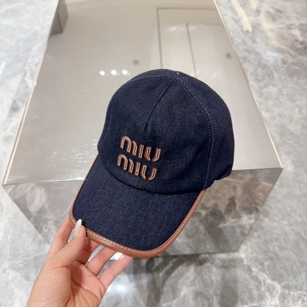 Miu Miu Caps